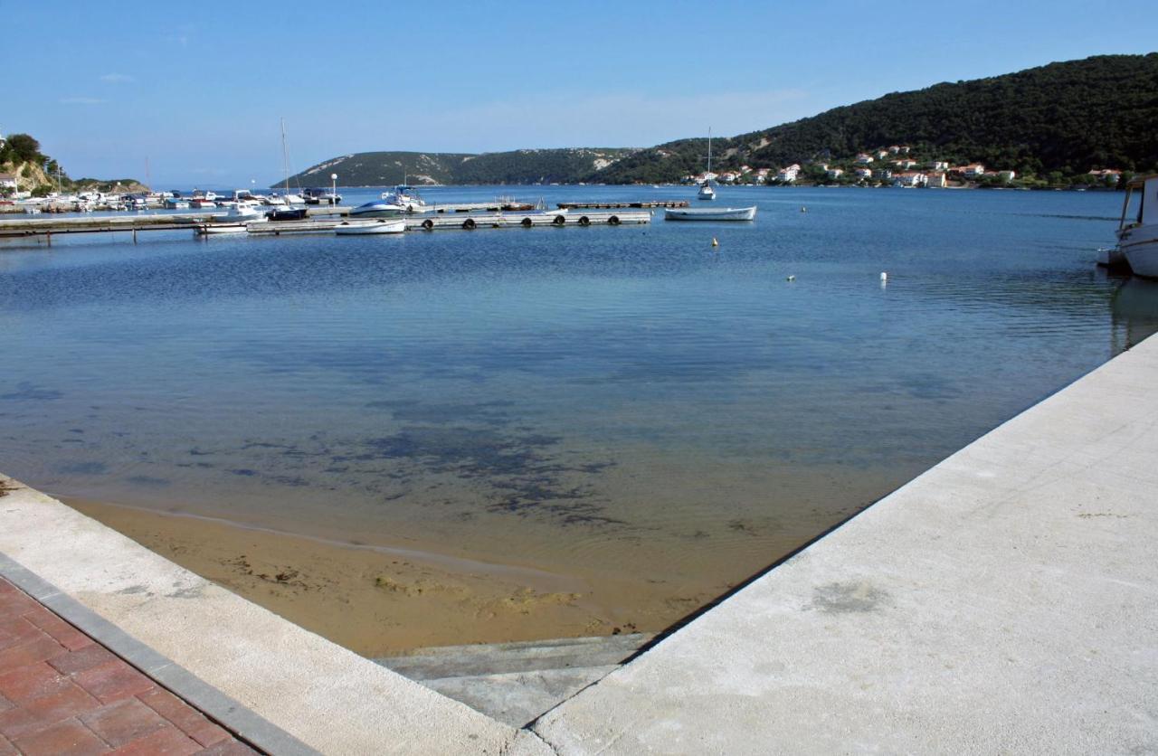 Apartment Supetarska Draga - Donja 5030A Zewnętrze zdjęcie